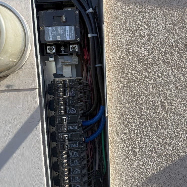 Electrical Services in Hemet, CA